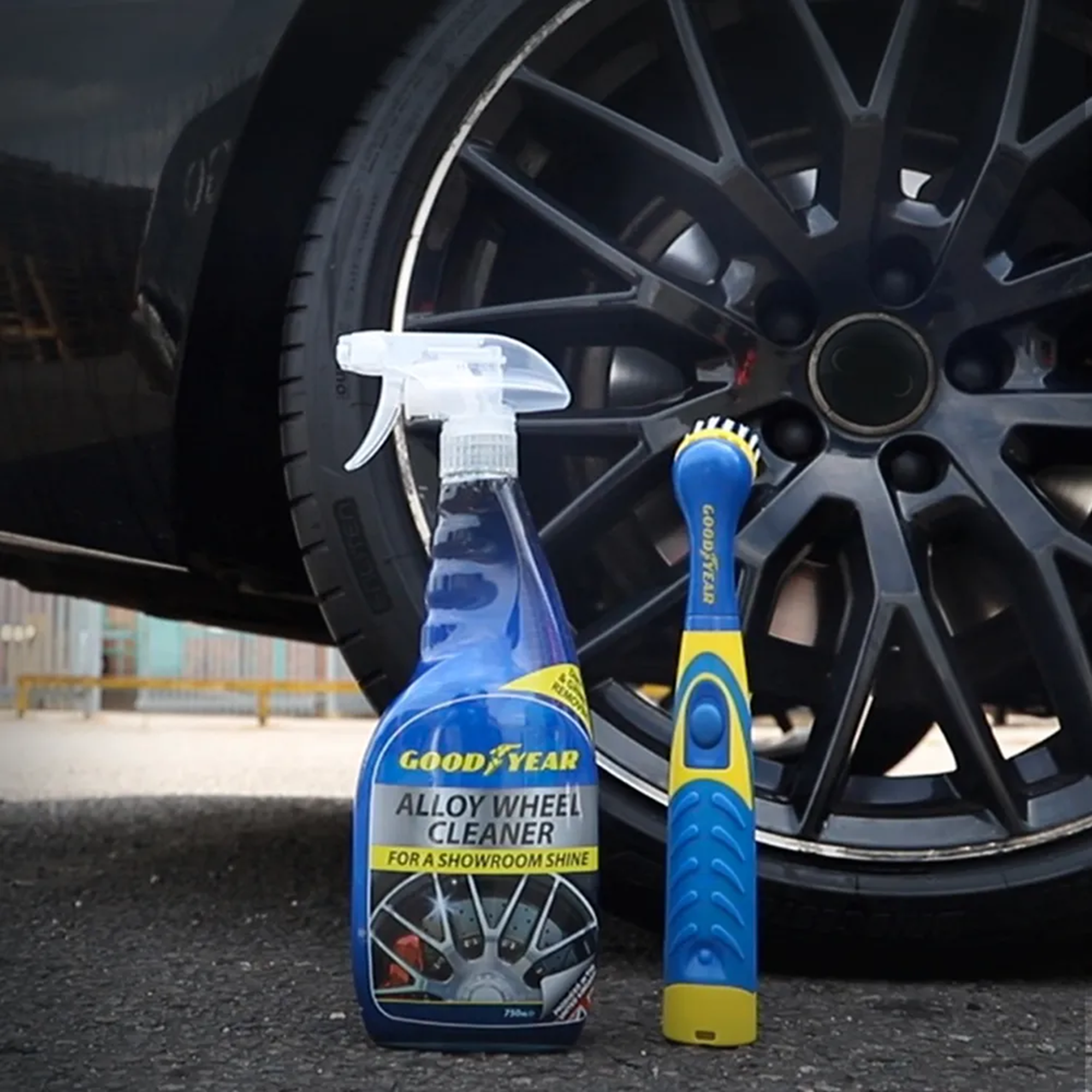 Goodyear Car Alloy Wheel Clearer Dirt Grime Cleaning Shine Spray 750ml